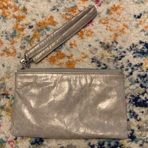 Hobo Tilda Wristlet - gray